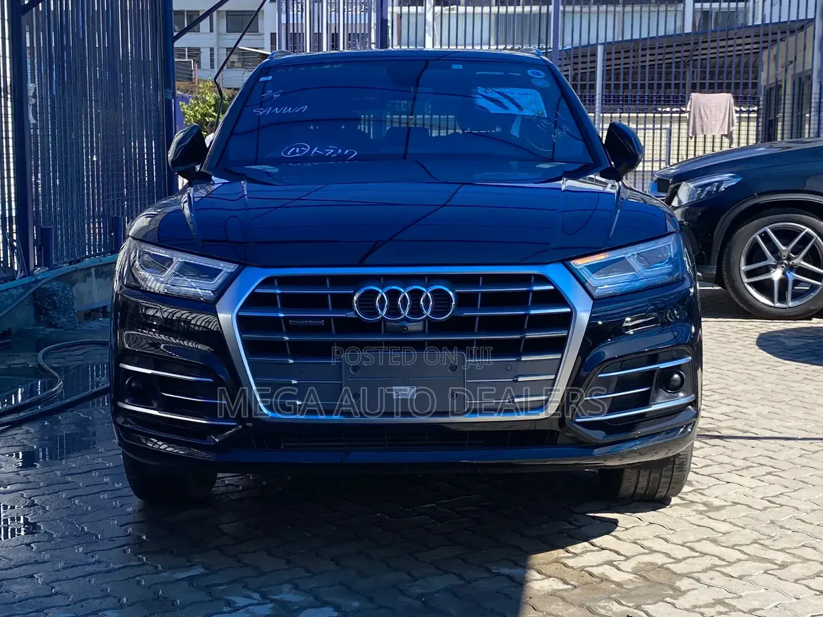 Audi Q5 2018 Black