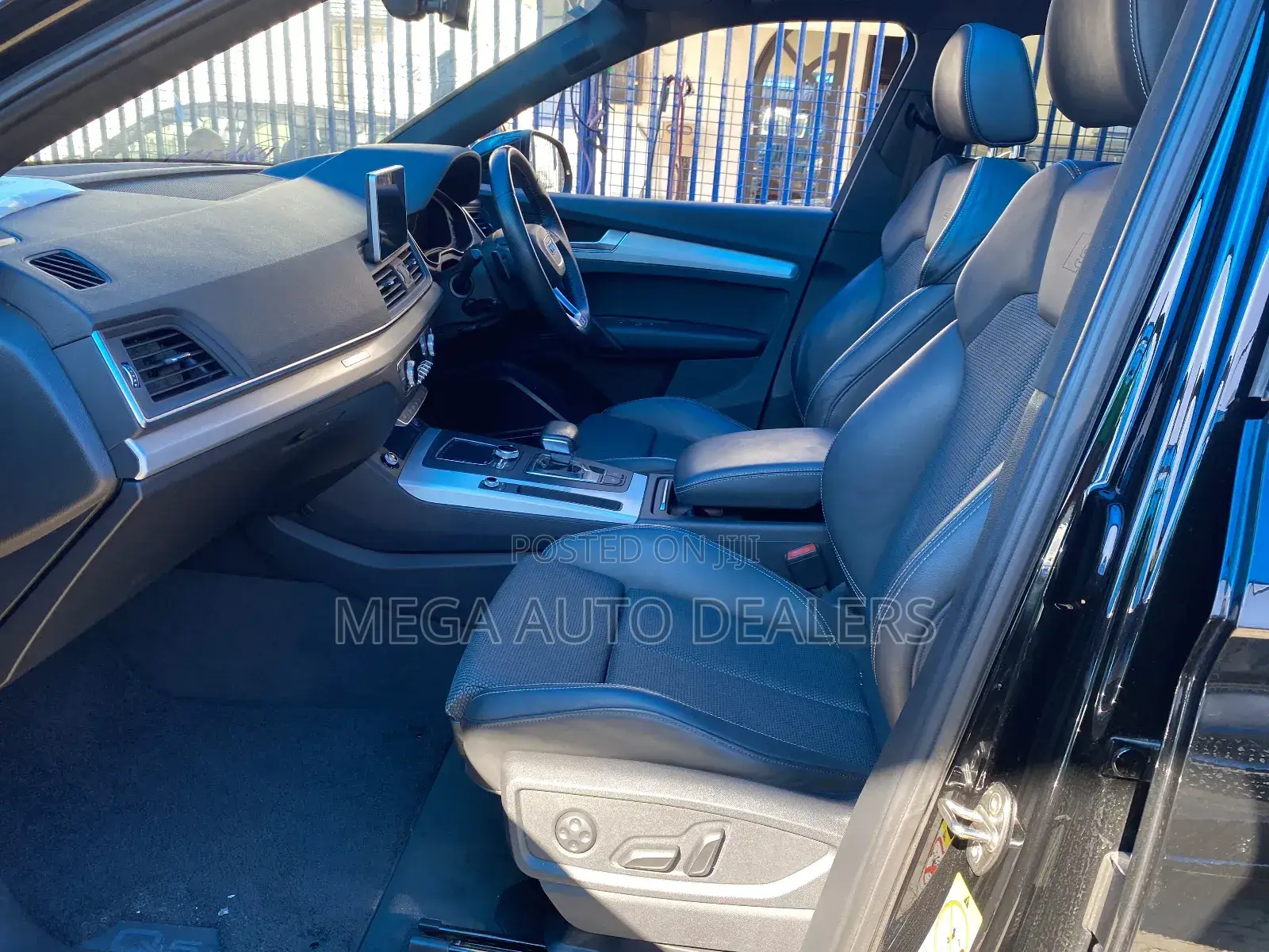 Audi Q5 2018 Black