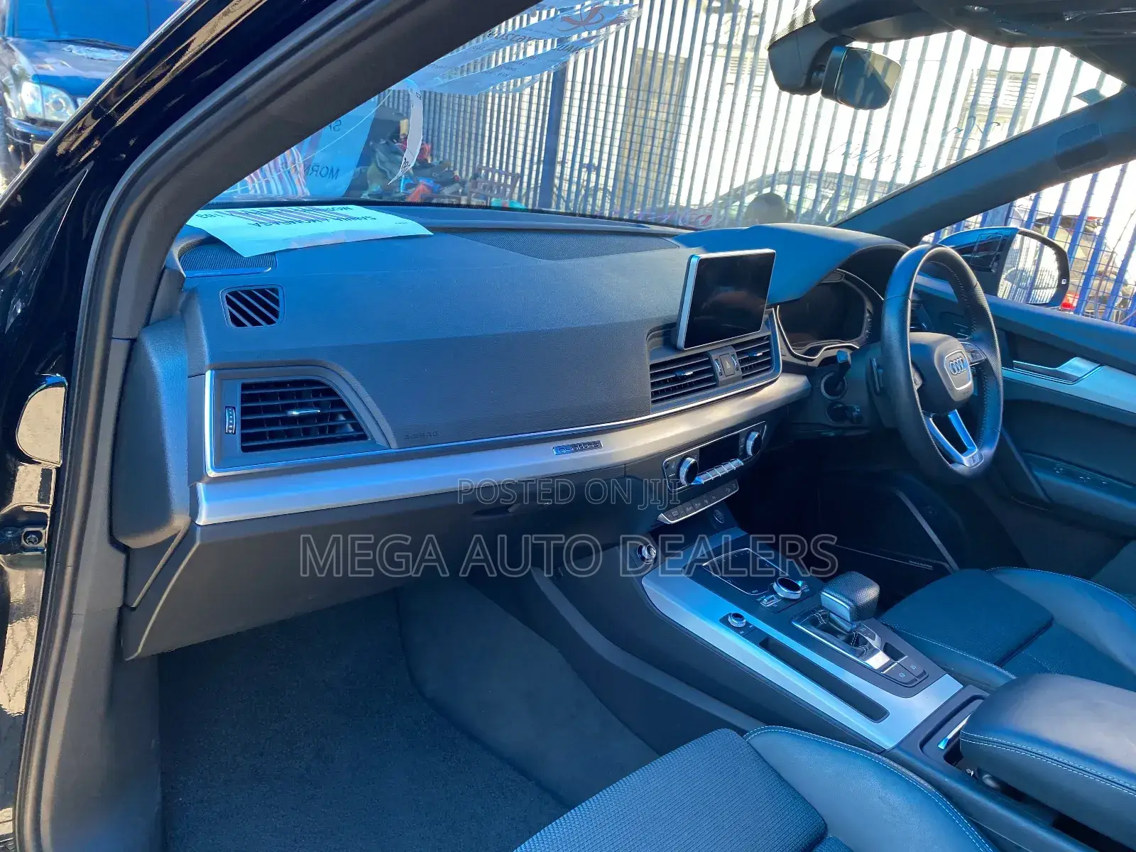 Audi Q5 2018 Black