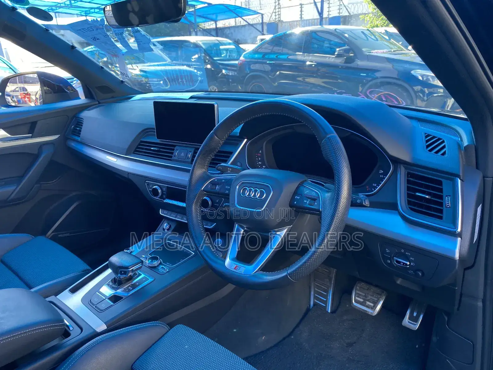 Audi Q5 2018 Black
