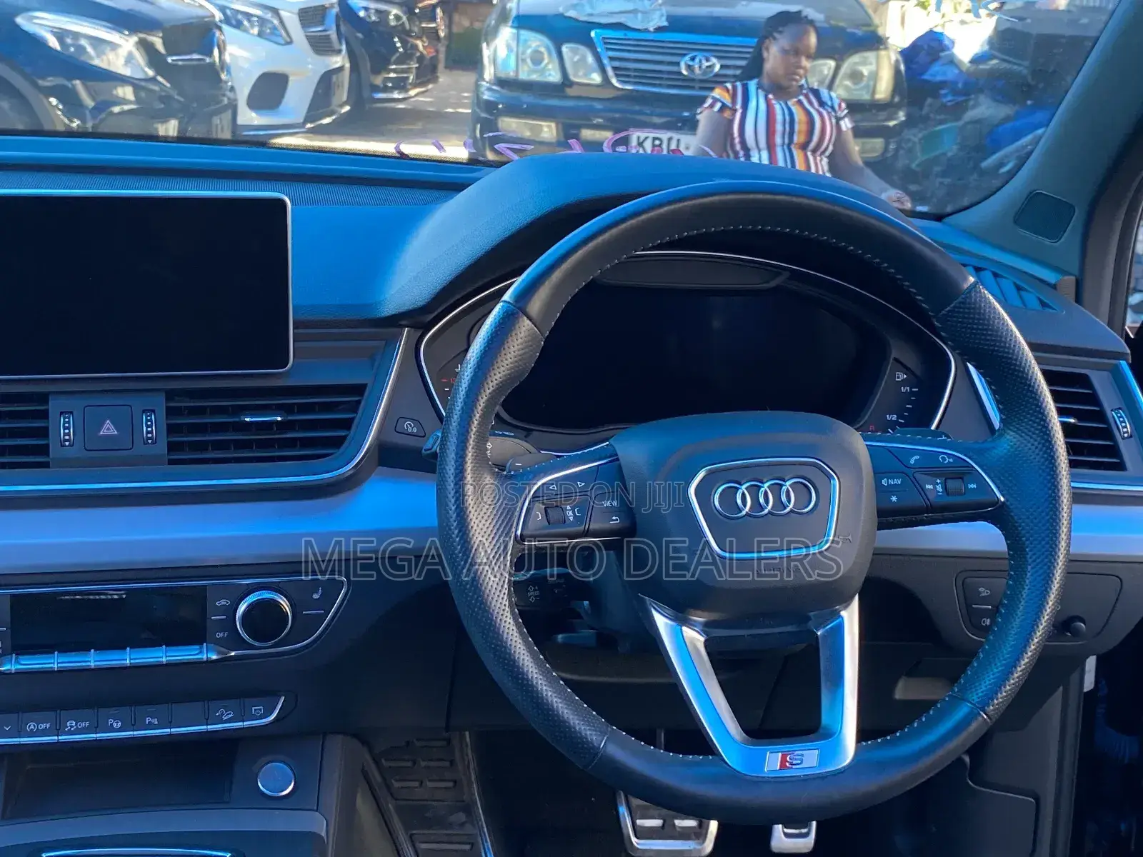 Audi Q5 2018 Black