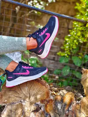 Ladies Nike Zoom, Ladies Trainer Shoes