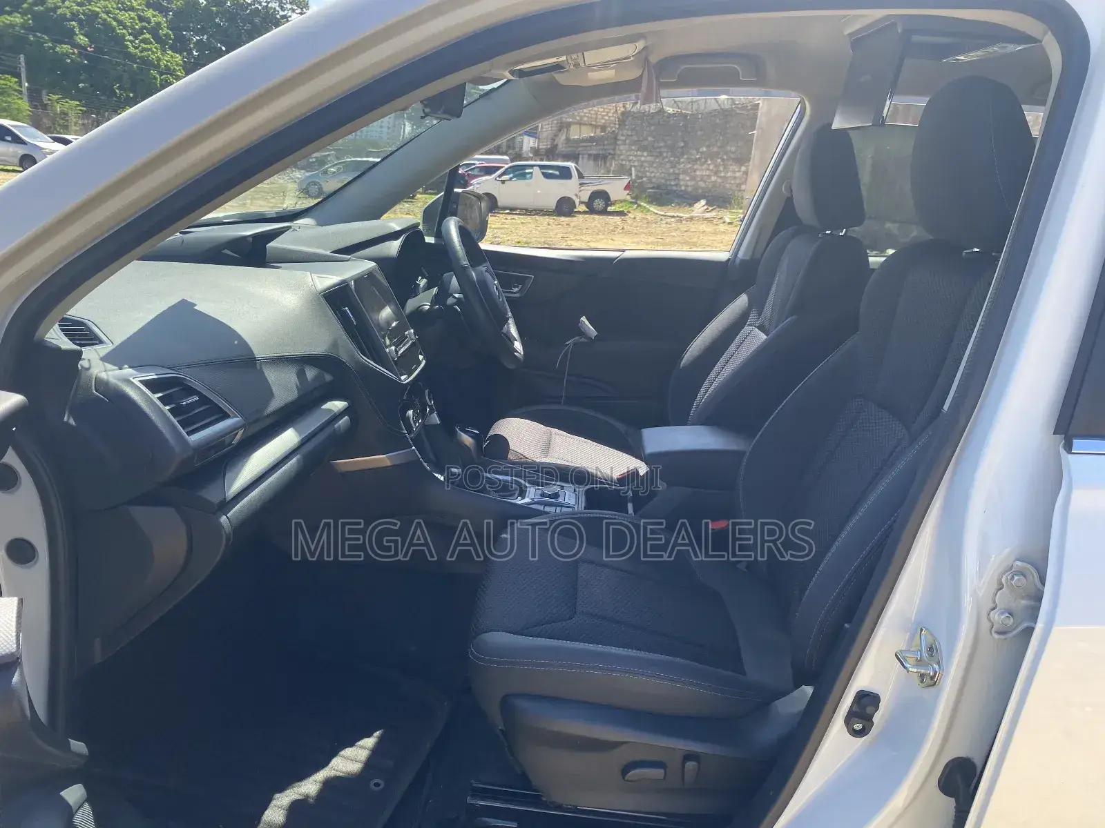 Subaru Forester 2018 White