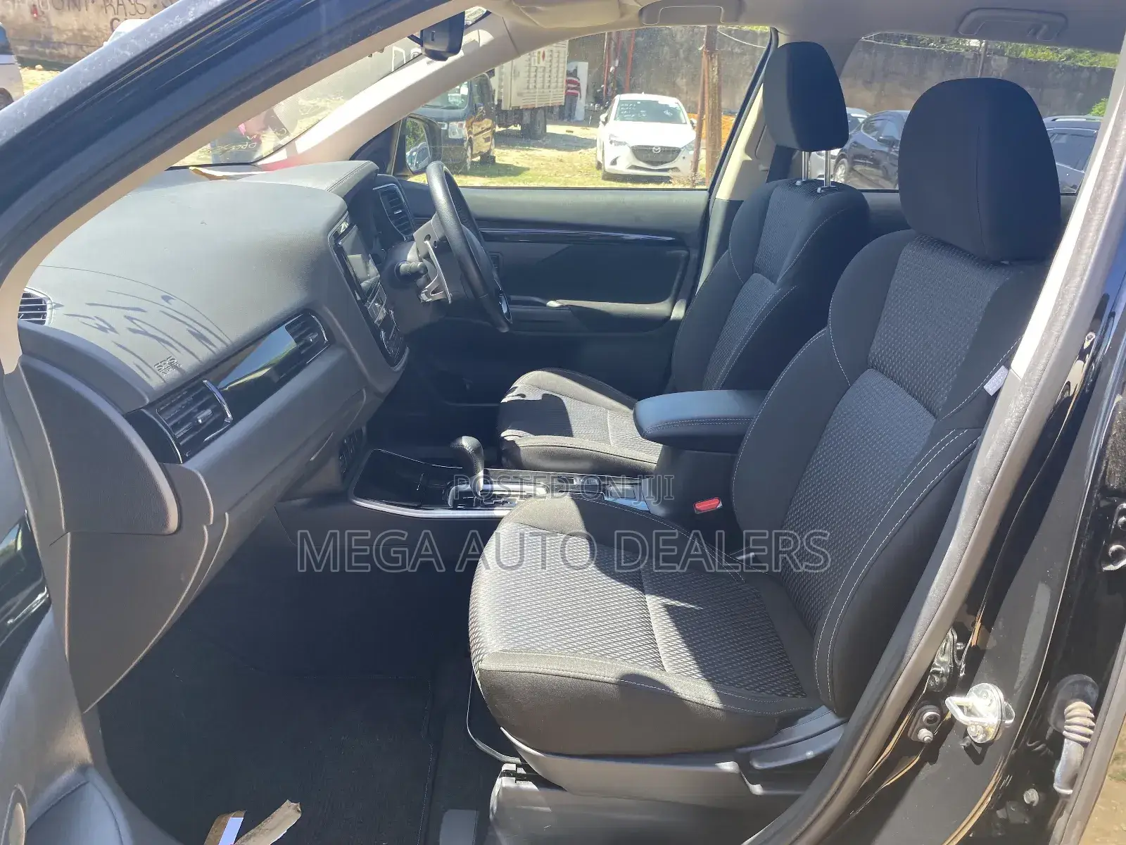 Mitsubishi Outlander 2018 Black