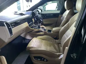 Porsche Cayenne 2018 Black