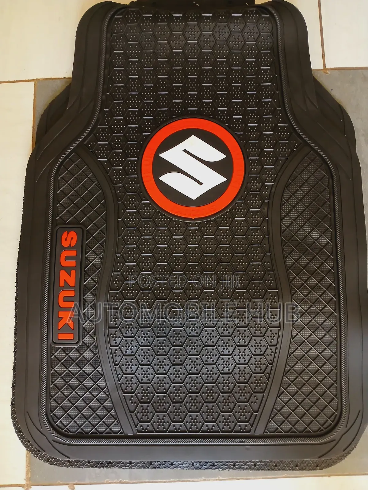 Suzuki Floor Mats Black - Car Rubber Floor Mats