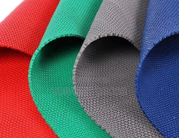 Entryways Blue,Grey,Green and Red Perforated PVC Antislipmat - main view