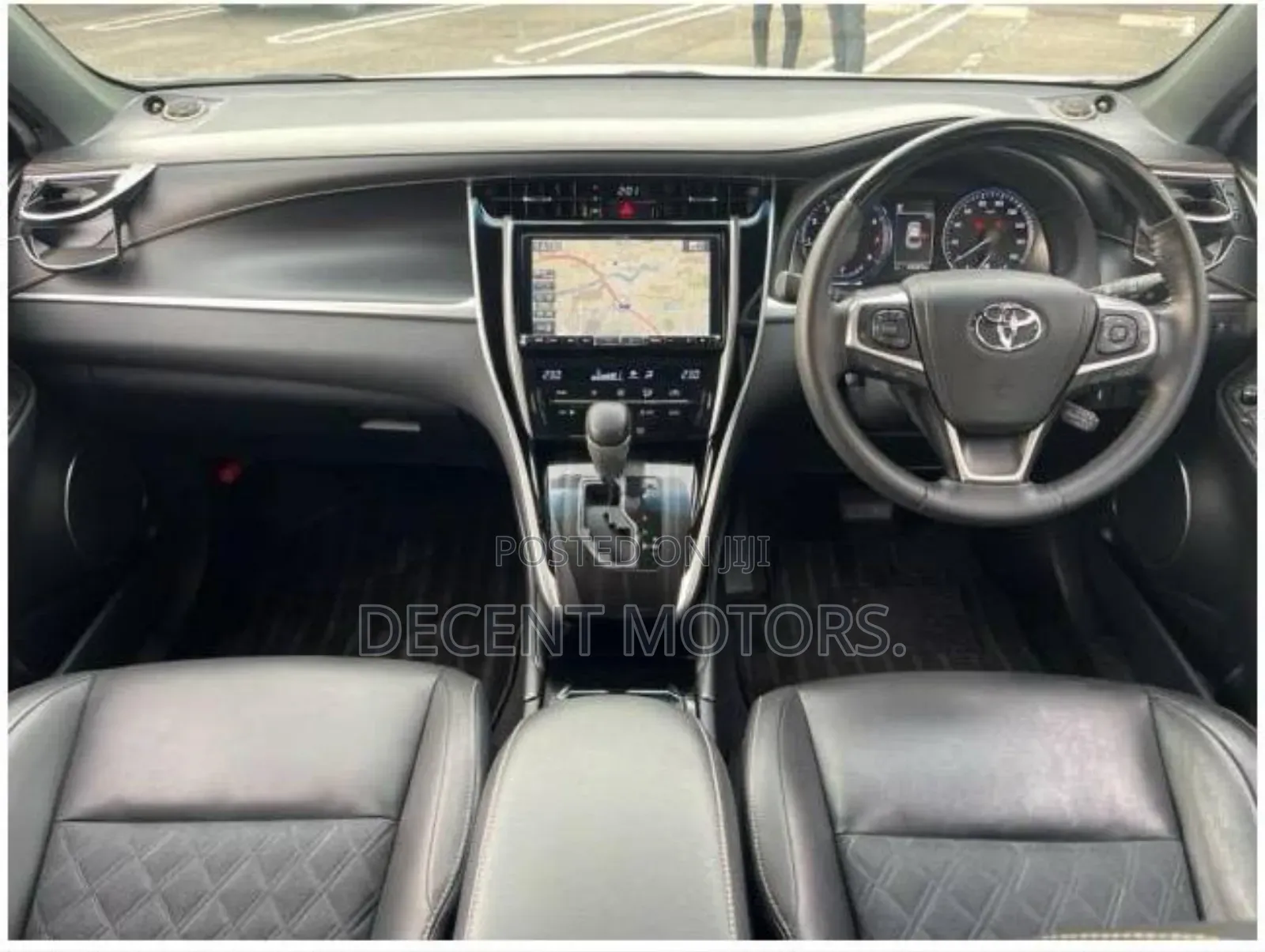 Toyota Harrier 2.0 2019 White