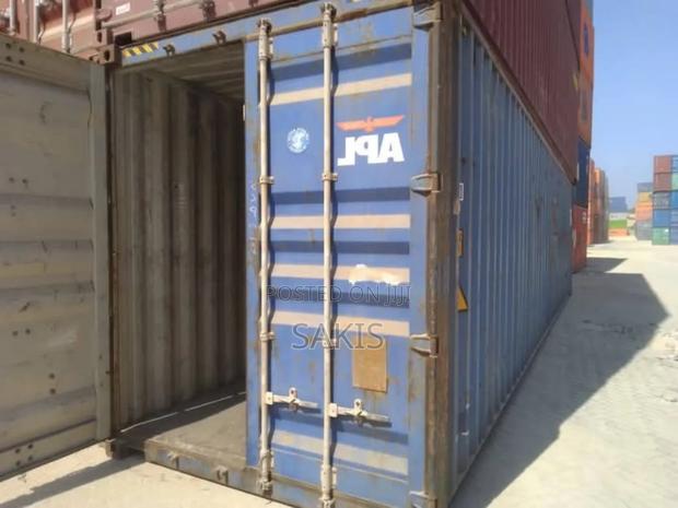 40ft Empty Shipping Containers! - main view