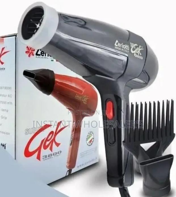 Hair Blow-Dry Cerrioti