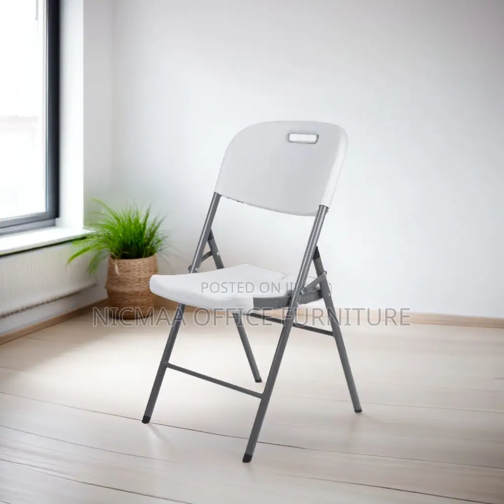 White Foldable Chair