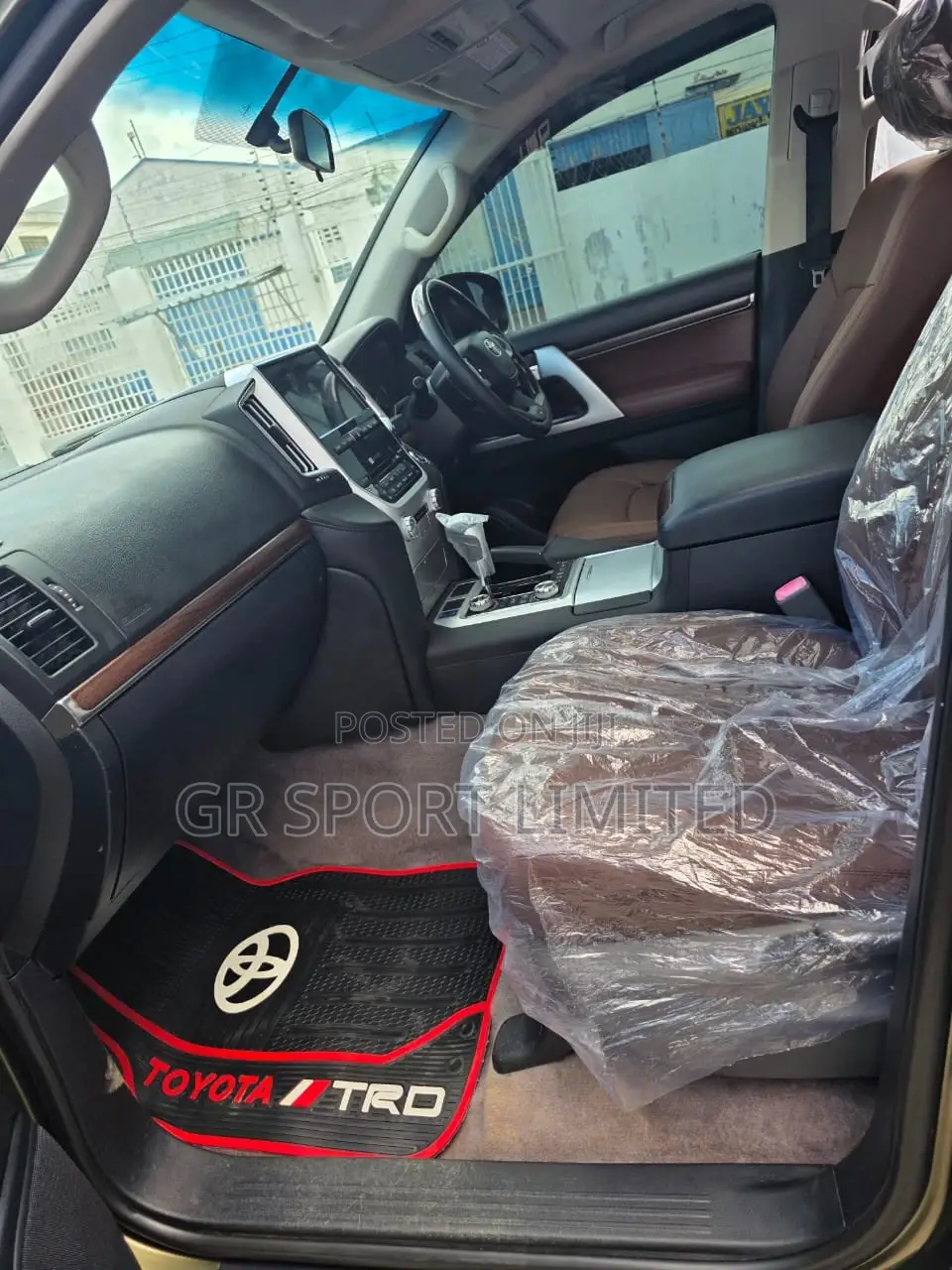 Toyota Land Cruiser 4.5 V8 VXR 2018 Green