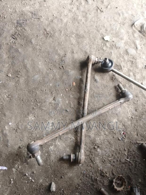 BMW E90 Links