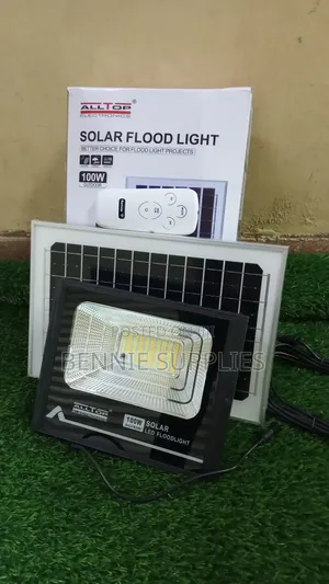 100watts Solar High Quantities and Powerful Flood Light