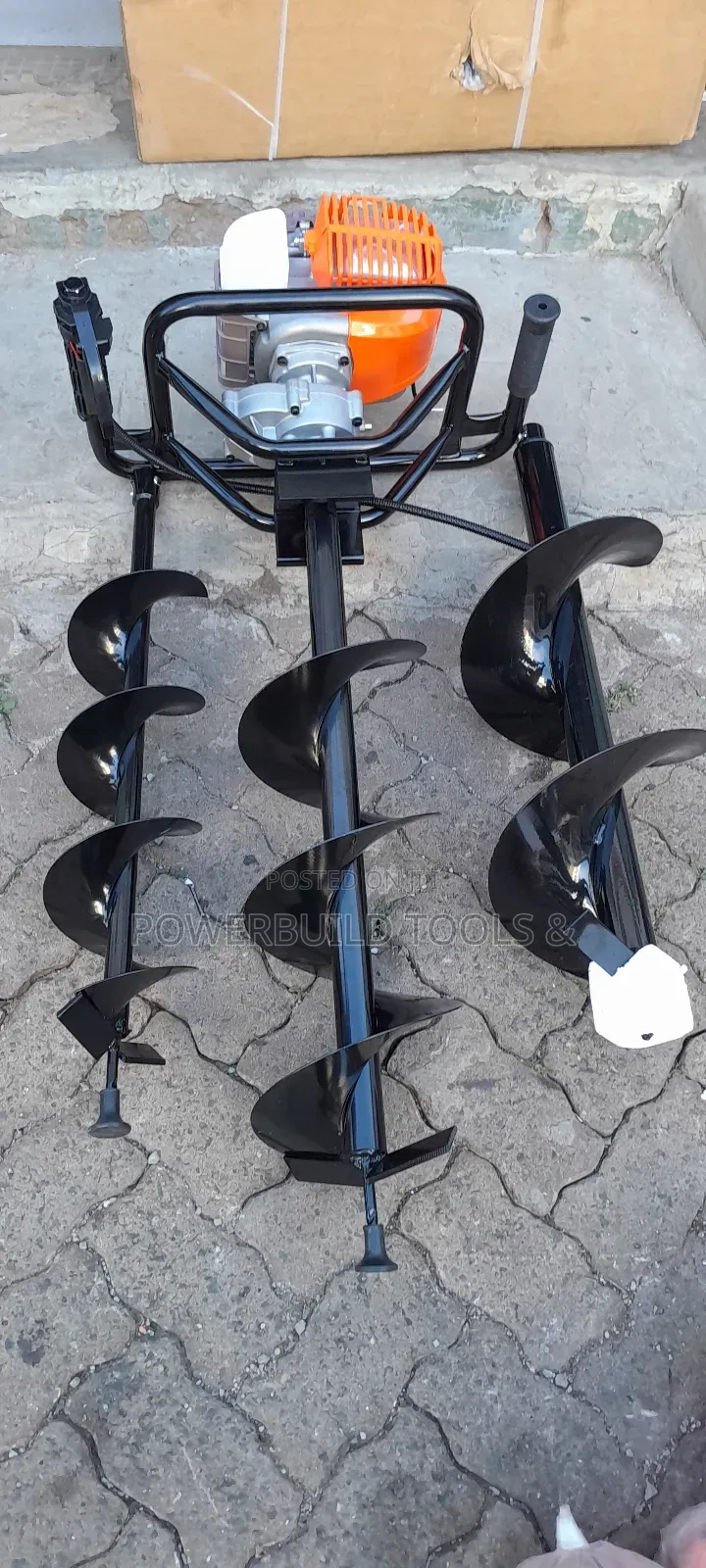 Hawking Earth Auger With 4",6" 8" Drilling Bits (4 Stroke)