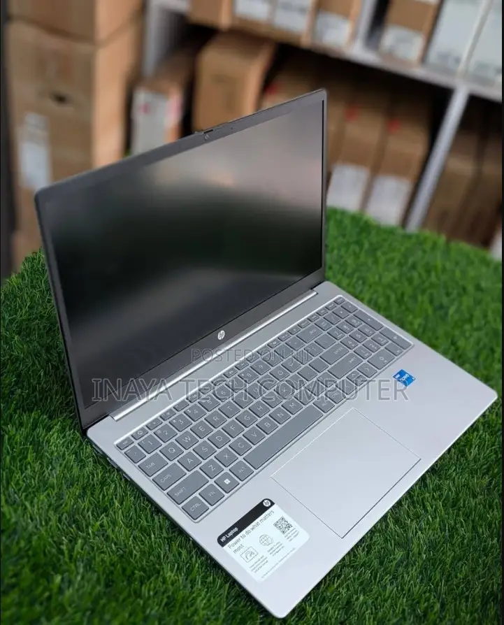 New Laptop HP 15 8GB Intel Core I5 SSD 512GB