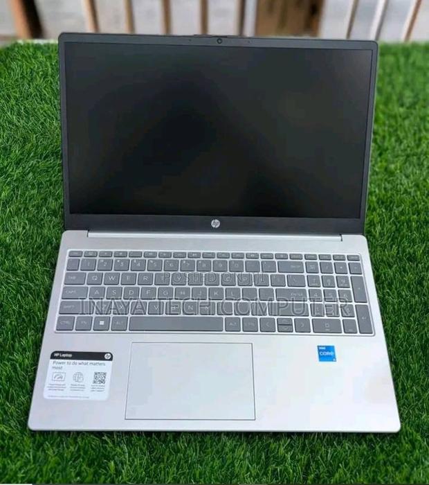 New Laptop HP 15 16GB Intel Core I7 SSD 1T