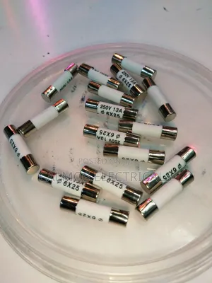 13a Fuses 250v