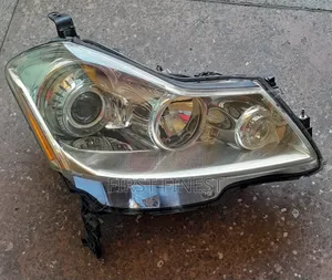 Fuga Headlights Xenon