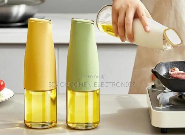 Automatic Opening and Closing Oil Dispenser
