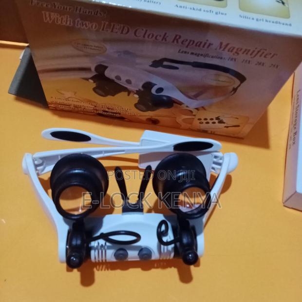 Head Mounted Magnifier Glasses