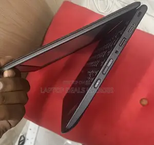 Laptop Lenovo Yoga 11e 4GB Intel Celeron SSD 128GB