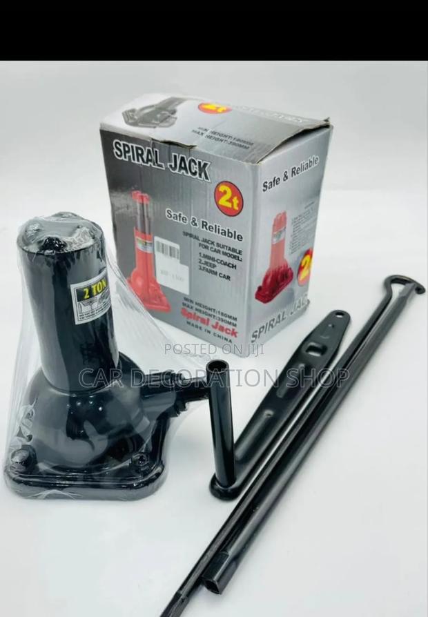 Brand New Black Spiral 2ton Jack With Handles - main view