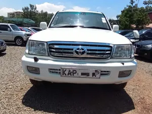 Toyota Land Cruiser 2001 Pearl