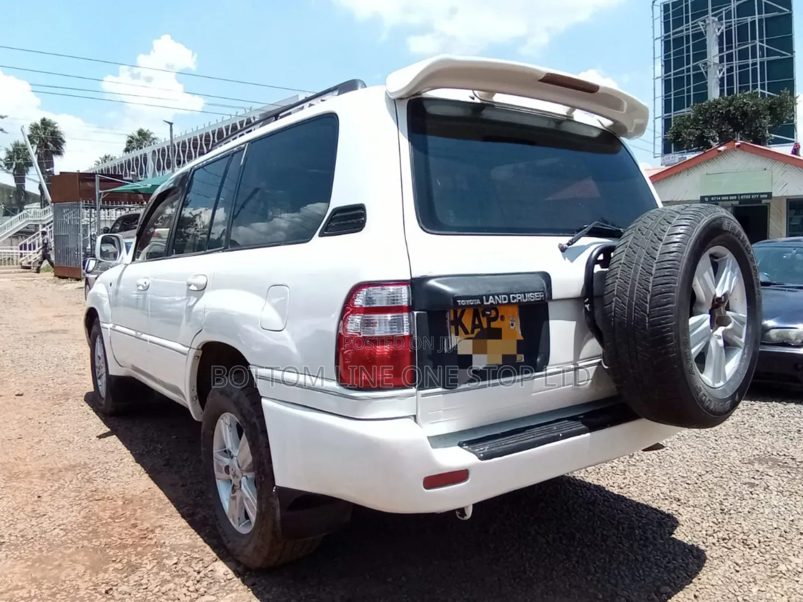 Toyota Land Cruiser 2001 Pearl