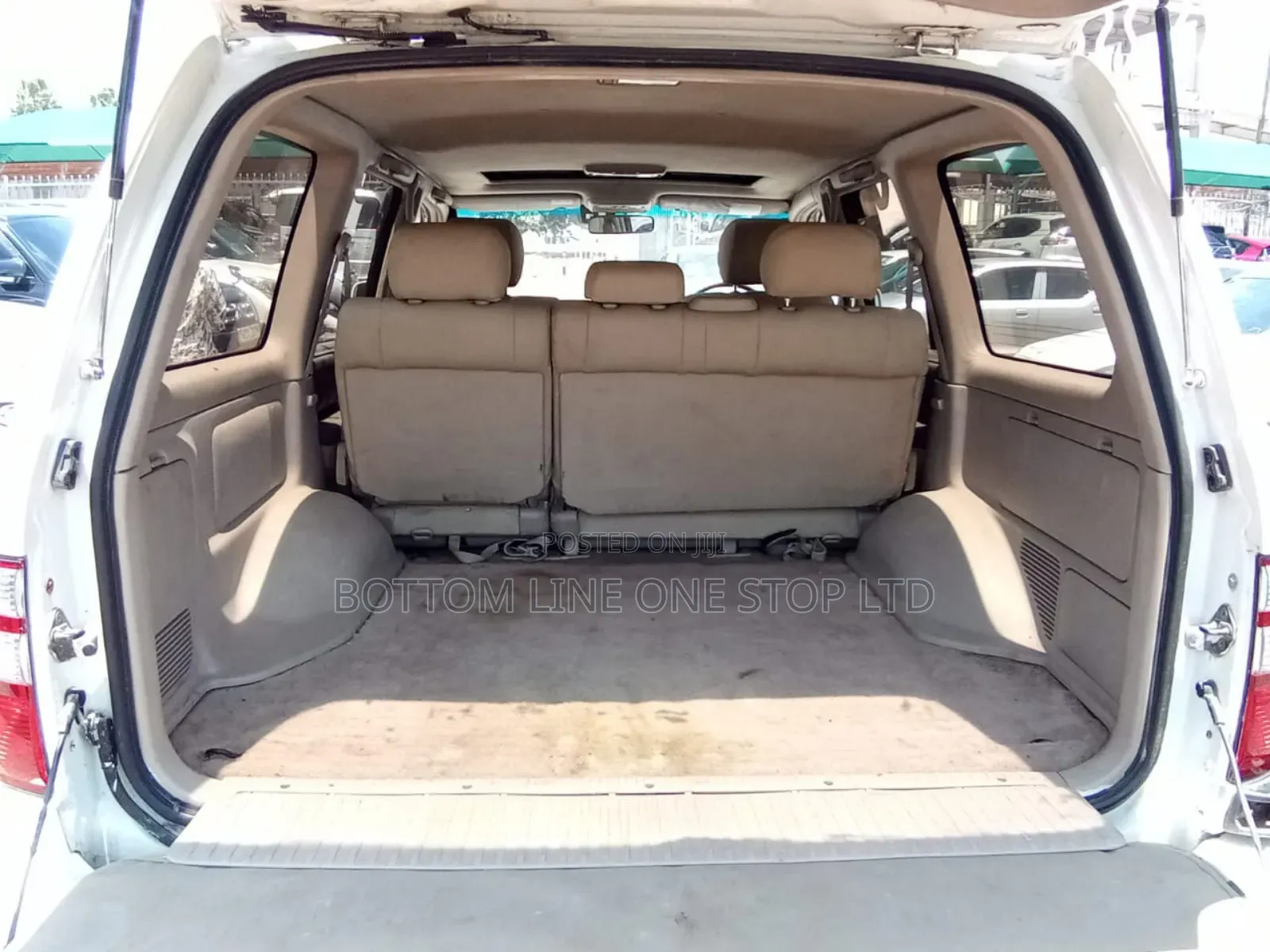 Toyota Land Cruiser 2001 Pearl