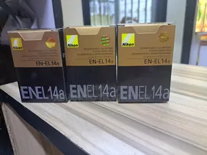 Nikon en-El14a! En-E14a