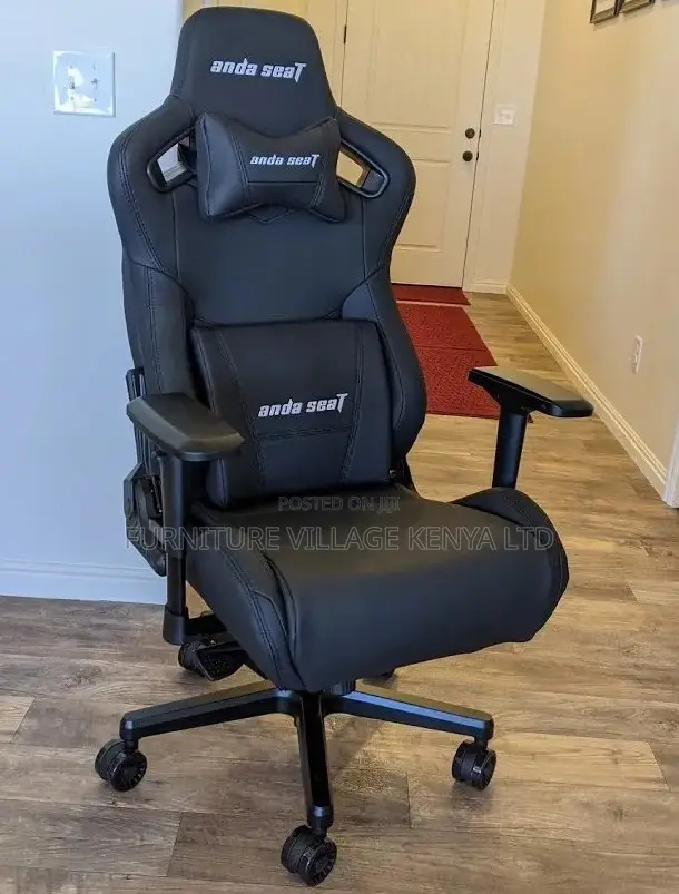 Office Chairs:Deluxe Black Leather Office Gaming Chair