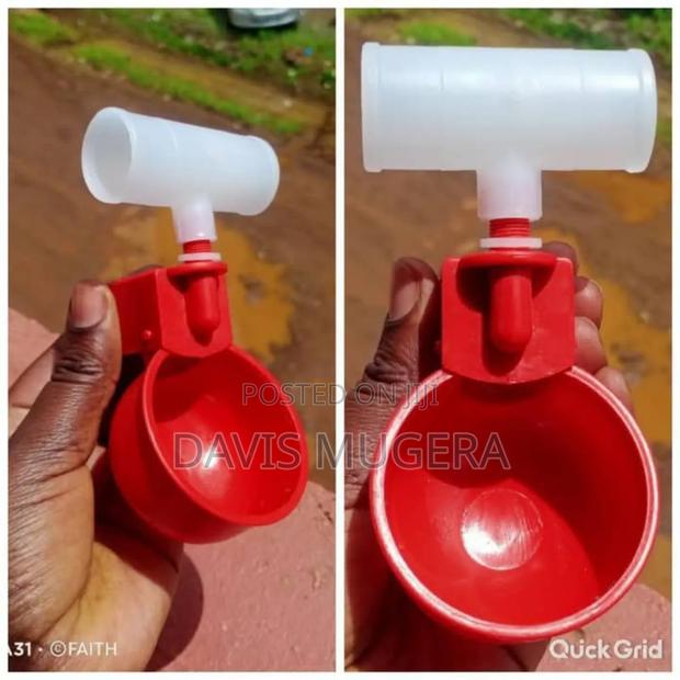 Automatic Poultry Red Cups Drinkers Available - 10 Pieces - thumbnail 4