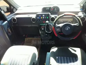 Toyota Spade 2017 Burgundy