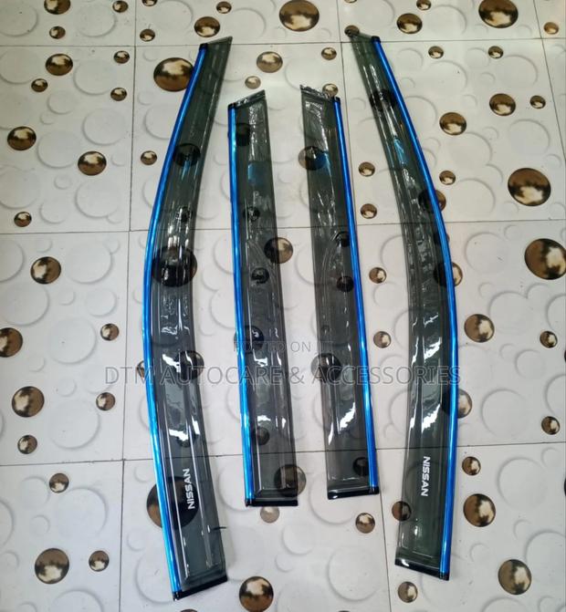 Windbreaker Nissan Wingroad Y11