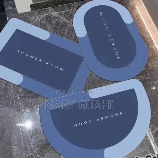 Shaped Super Absorbent Antislip Bathroom Mat