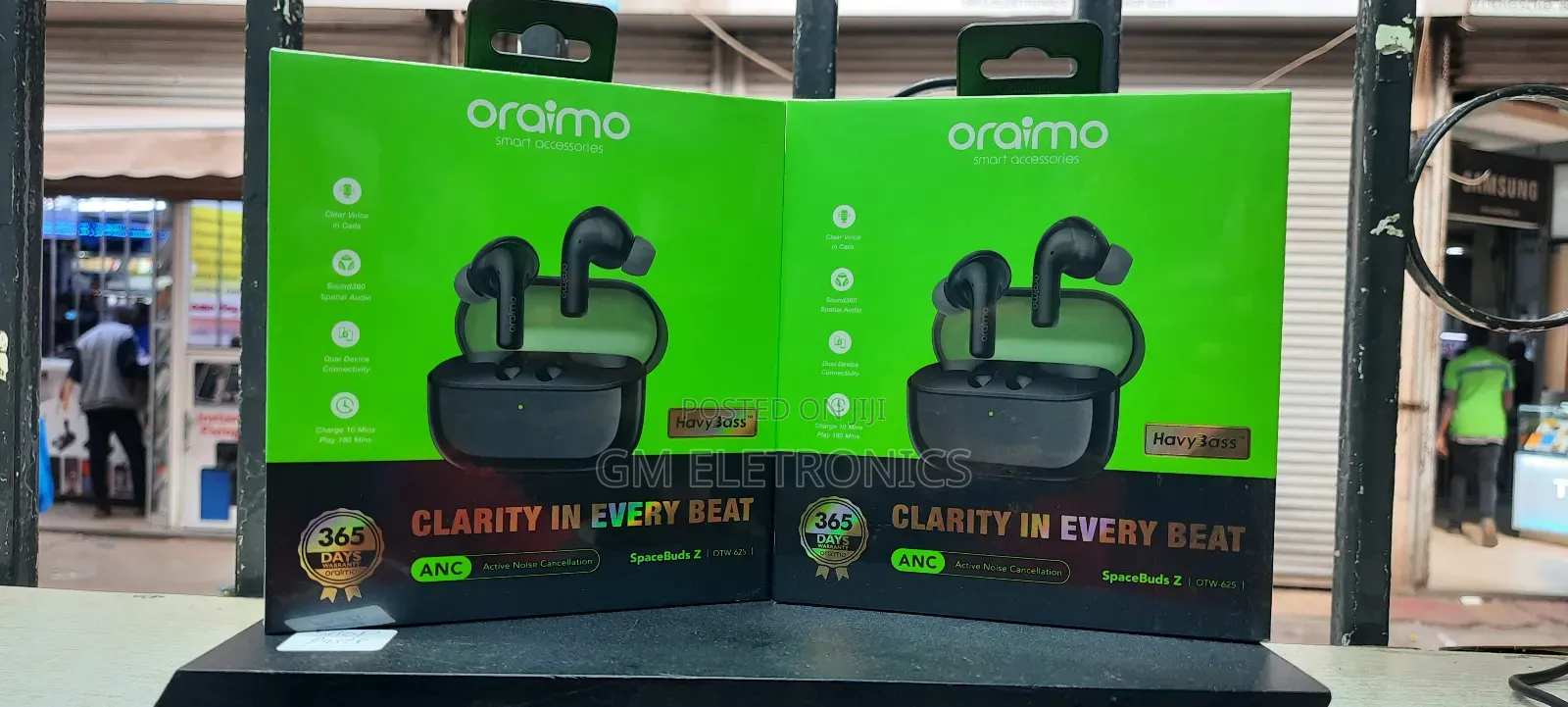 Original Spacebuds Z Stereo Earbuds.