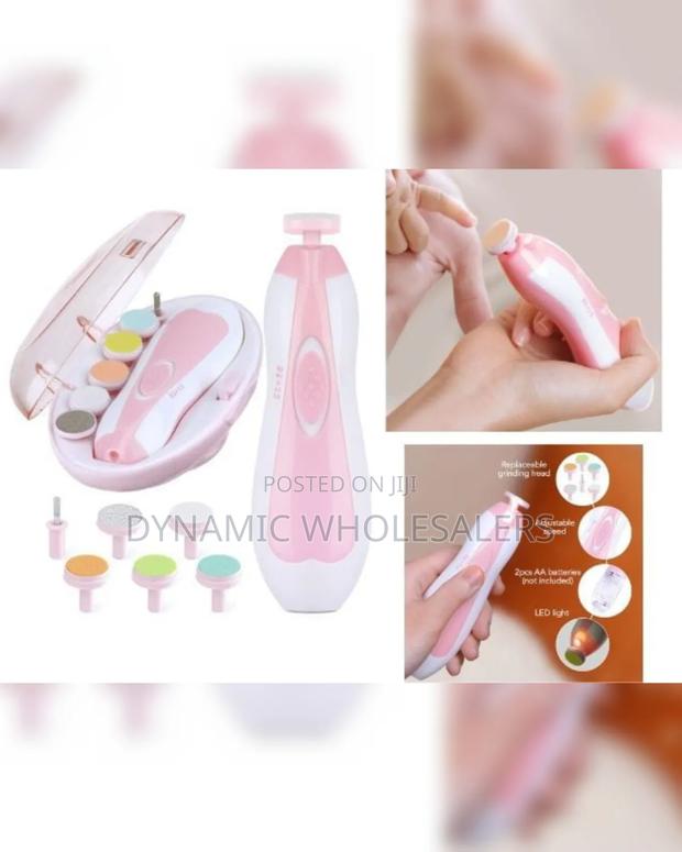 Aa Battery Powered Baby to Adult Nail Trimmer