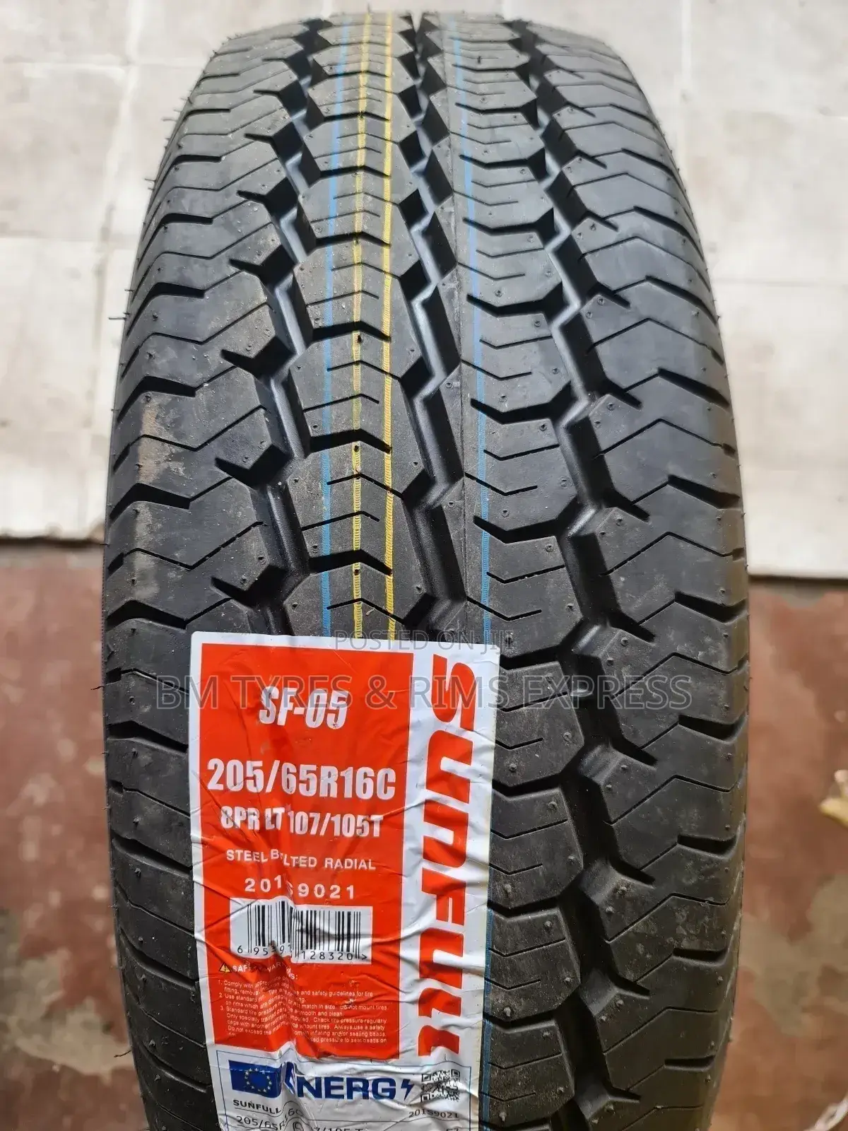 205 /65 R16 Sunfull (Commercial)