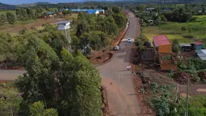 A Gated Community With 19 Plots!