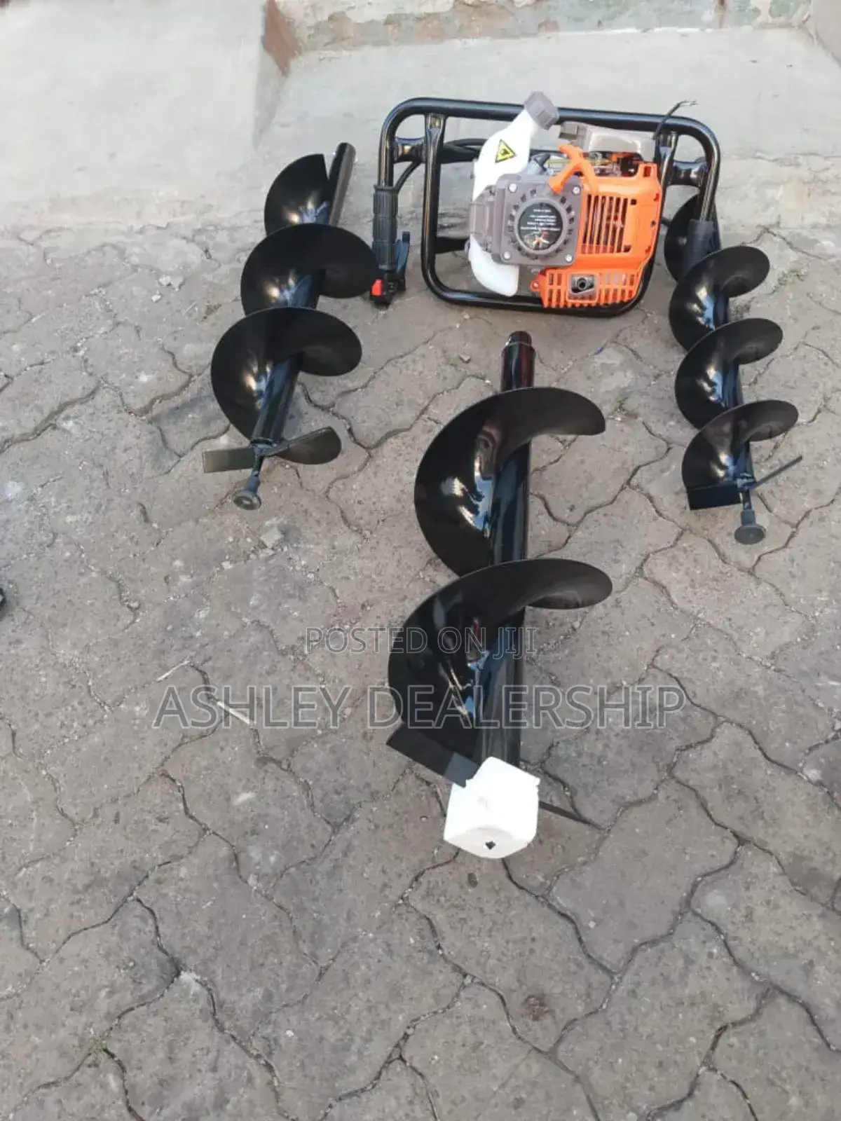 4 Stroke Earth Auger Machine