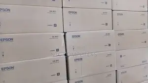 "Epson Eb-W51 Projector 3lcd Technology, Wxga, 1280 X 800, 1