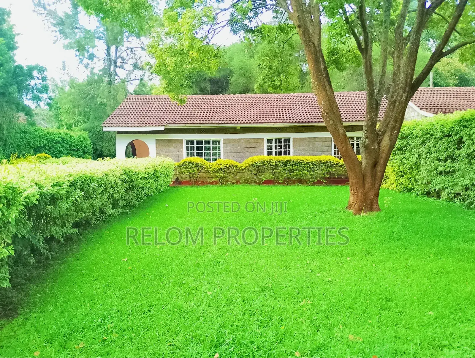 3bdrm Bungalow in Karen for rent