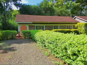 3bdrm Bungalow in Karen for rent