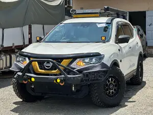 Nissan X-Trail 2.0 Petrol FWD 2019 Pearl