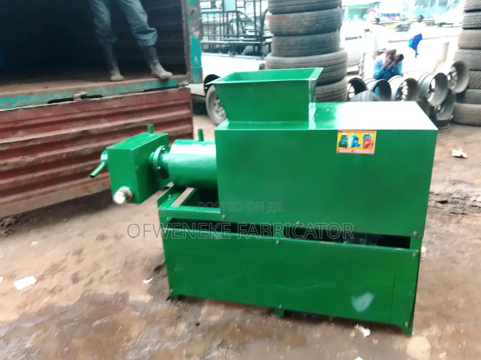 Soap Plodder Machine