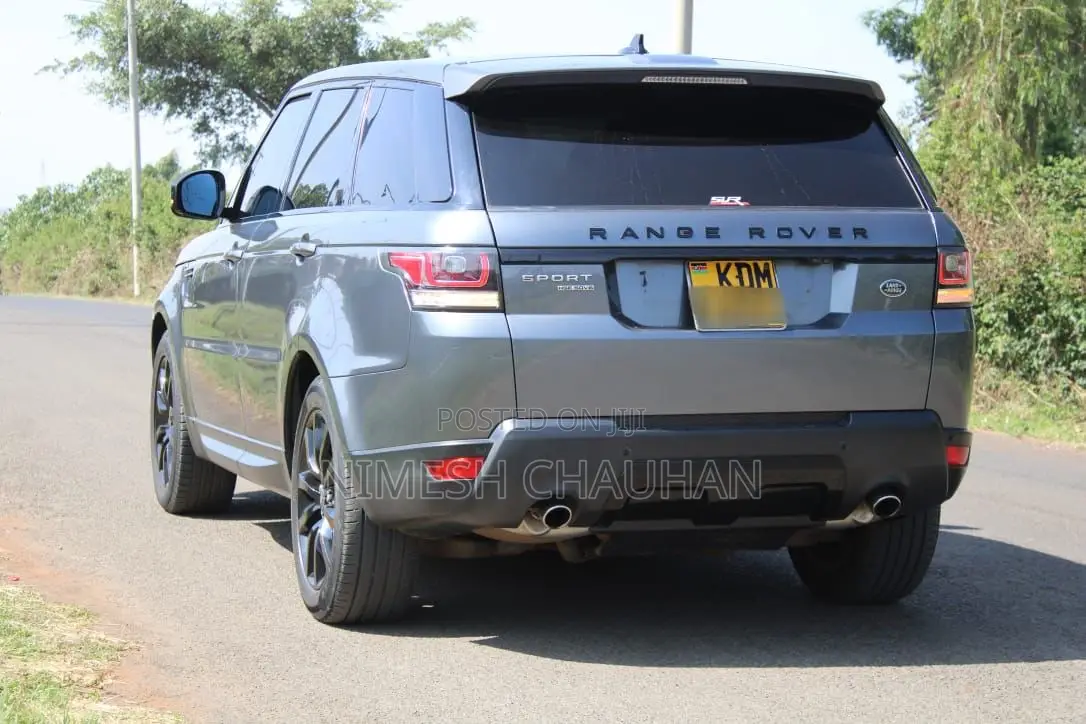 Land Rover Range Rover 3.0L Turbocharged Diesel HSE Td6 2016 Gray