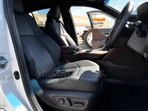 Toyota Harrier 2023 White