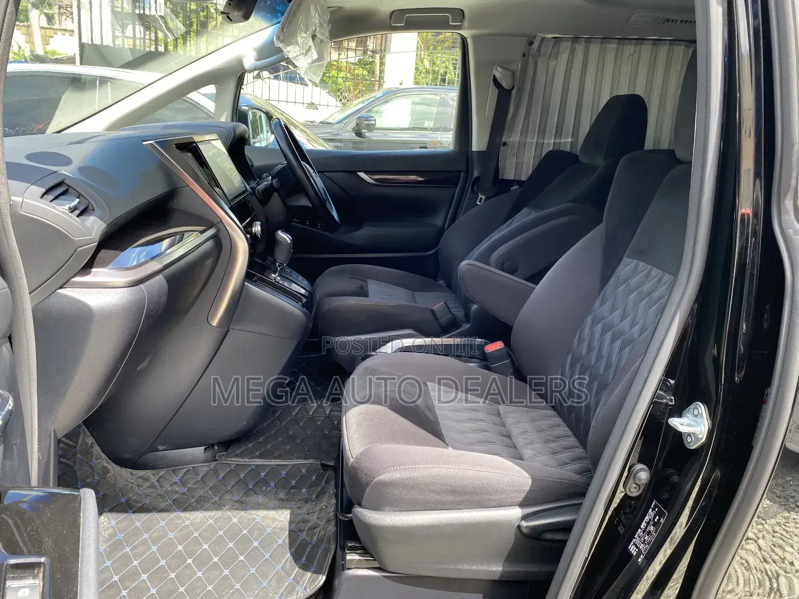 Toyota Vellfire 2018 Black