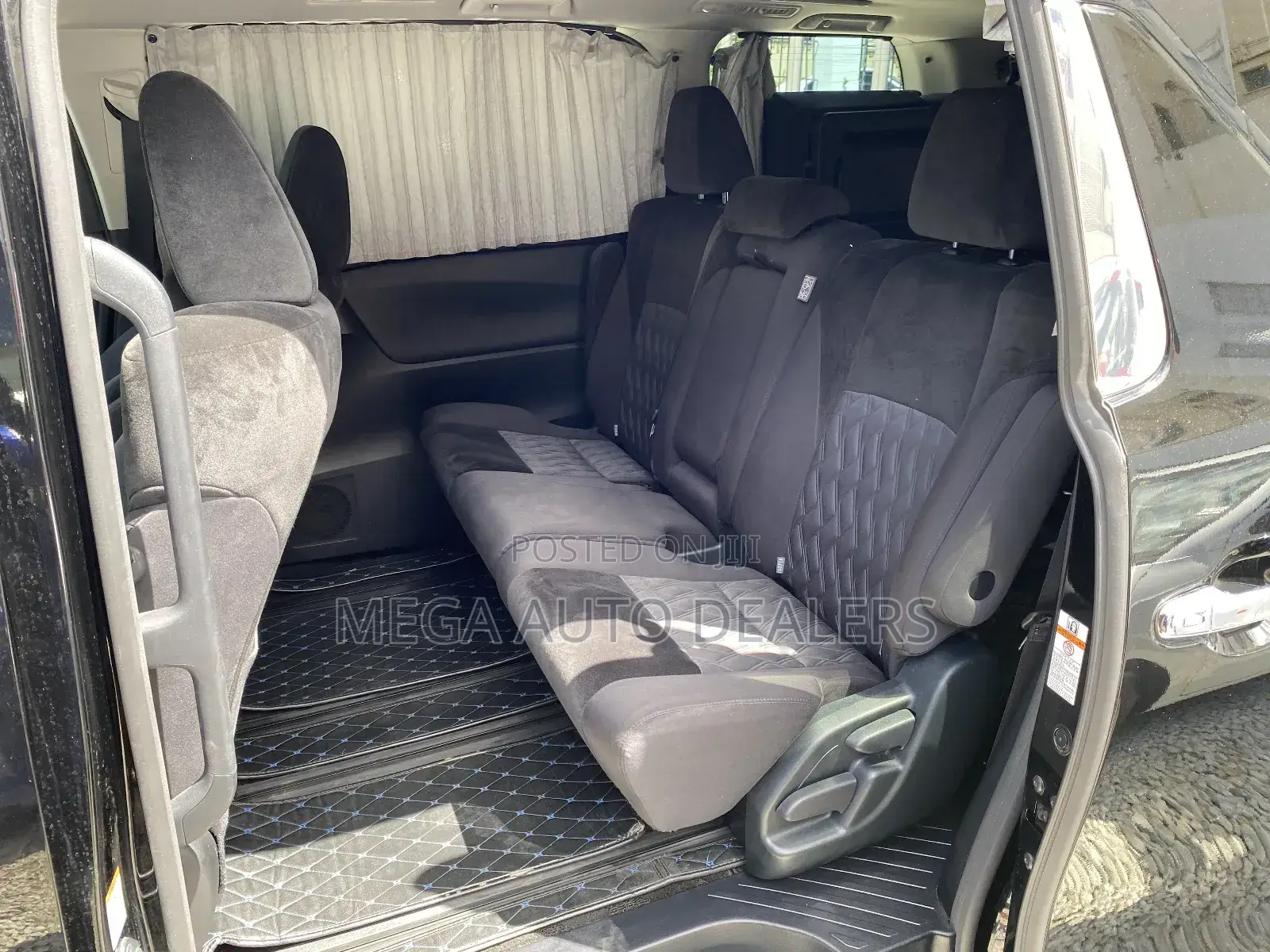 Toyota Vellfire 2018 Black